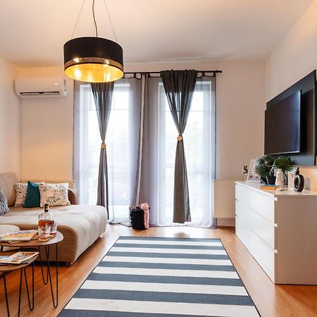 Bb21 Apartman Eger - City Centre Eksteriør bilde