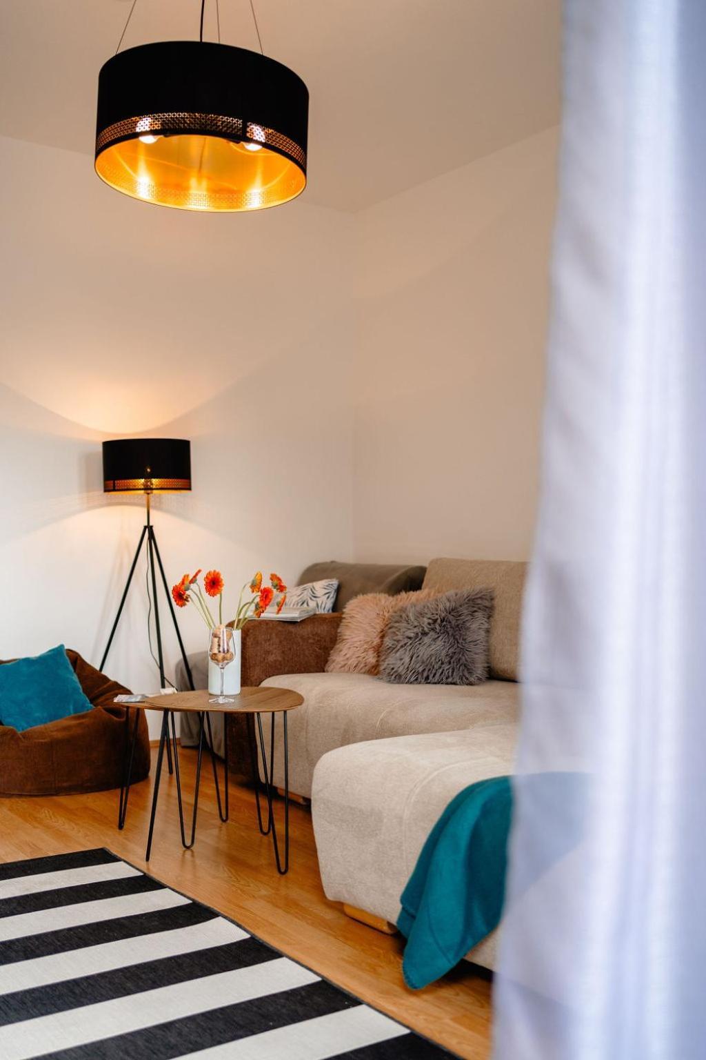 Bb21 Apartman Eger - City Centre Eksteriør bilde