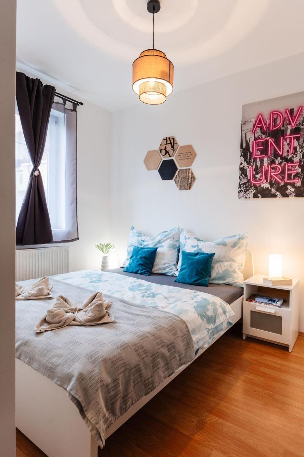 Bb21 Apartman Eger - City Centre Eksteriør bilde